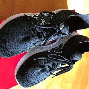 New Balance Fresh Foam Running Course Sneakers Size 8 Women's